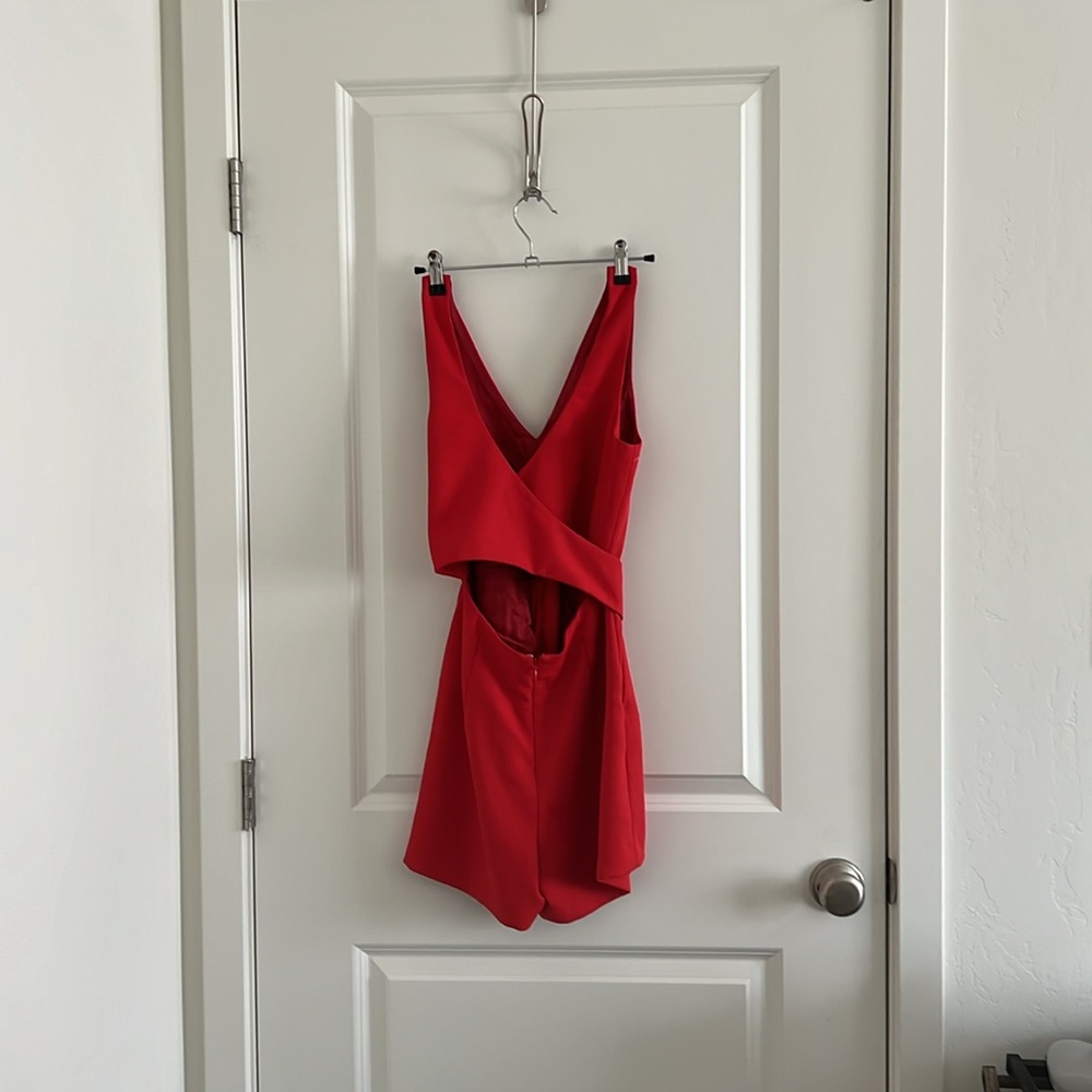 Aritzia Wilfred Ecoulement Romper - Red (0) - Picture 5 of 8